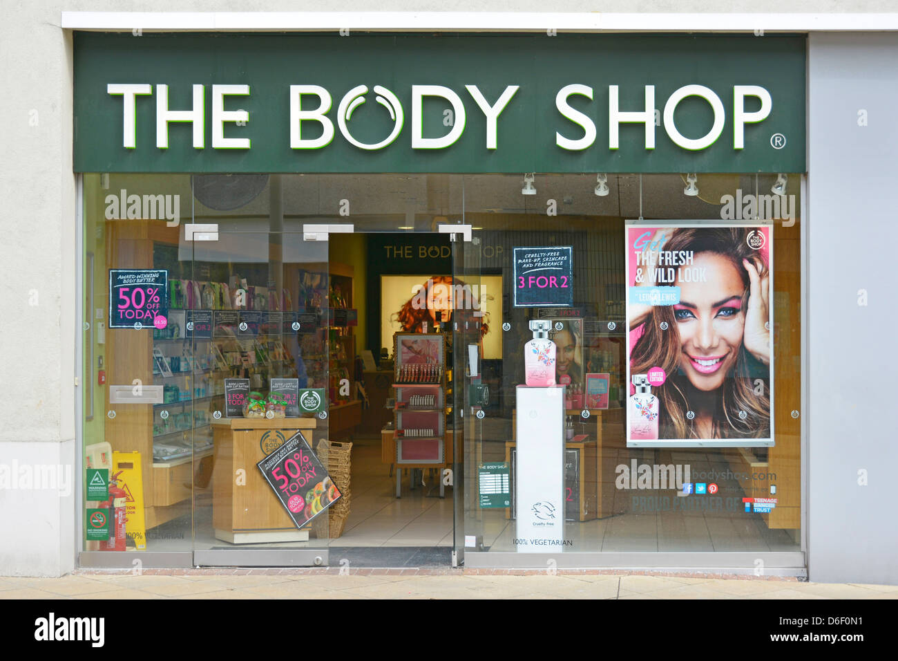 Frontscheibe Schaufenster im Body Shop store Stockfoto