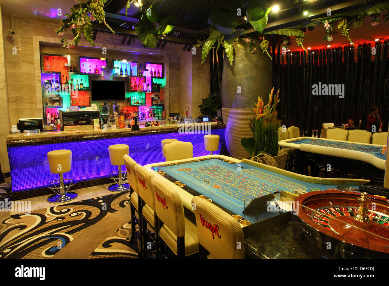 Bar in Olympischen Casino, Riga, Lettland, Europa Stockfoto