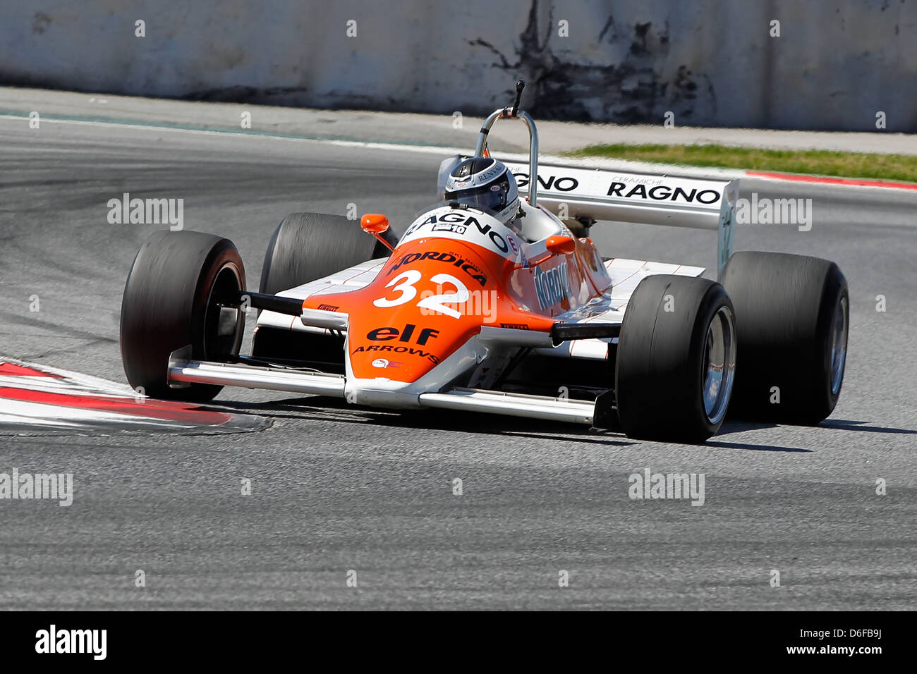 FIA Masters historische Formel1 Rennen in Montmelo 12. April 2013 - Alan Plasch 1982 Pfeile A4 Stockfoto