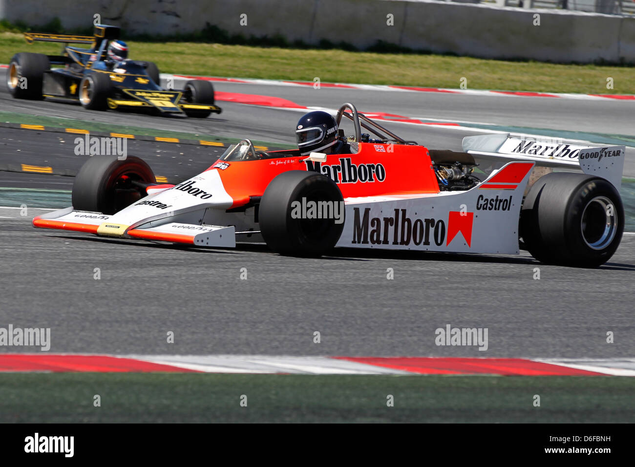FIA Masters historische Formel1 Rennen in Montmelo 12. April 2013 - Herr John b 1980 McLaren M29 Stockfoto