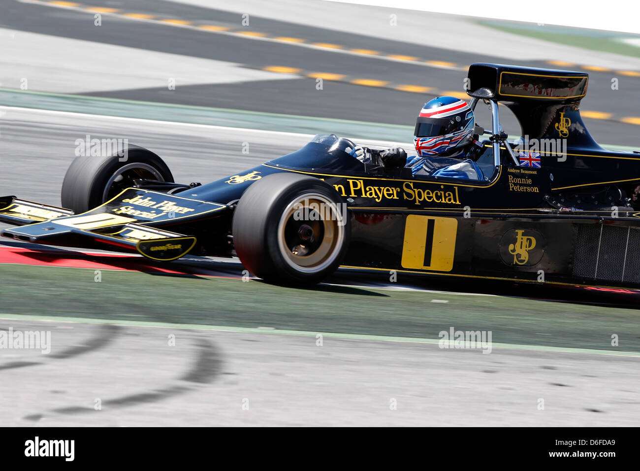 FIA Masters historische Formel1 Rennen in Montmelo 12. April 2013 - Andrew Beaumont im Jahr 1974 Lotus 76/1 Stockfoto