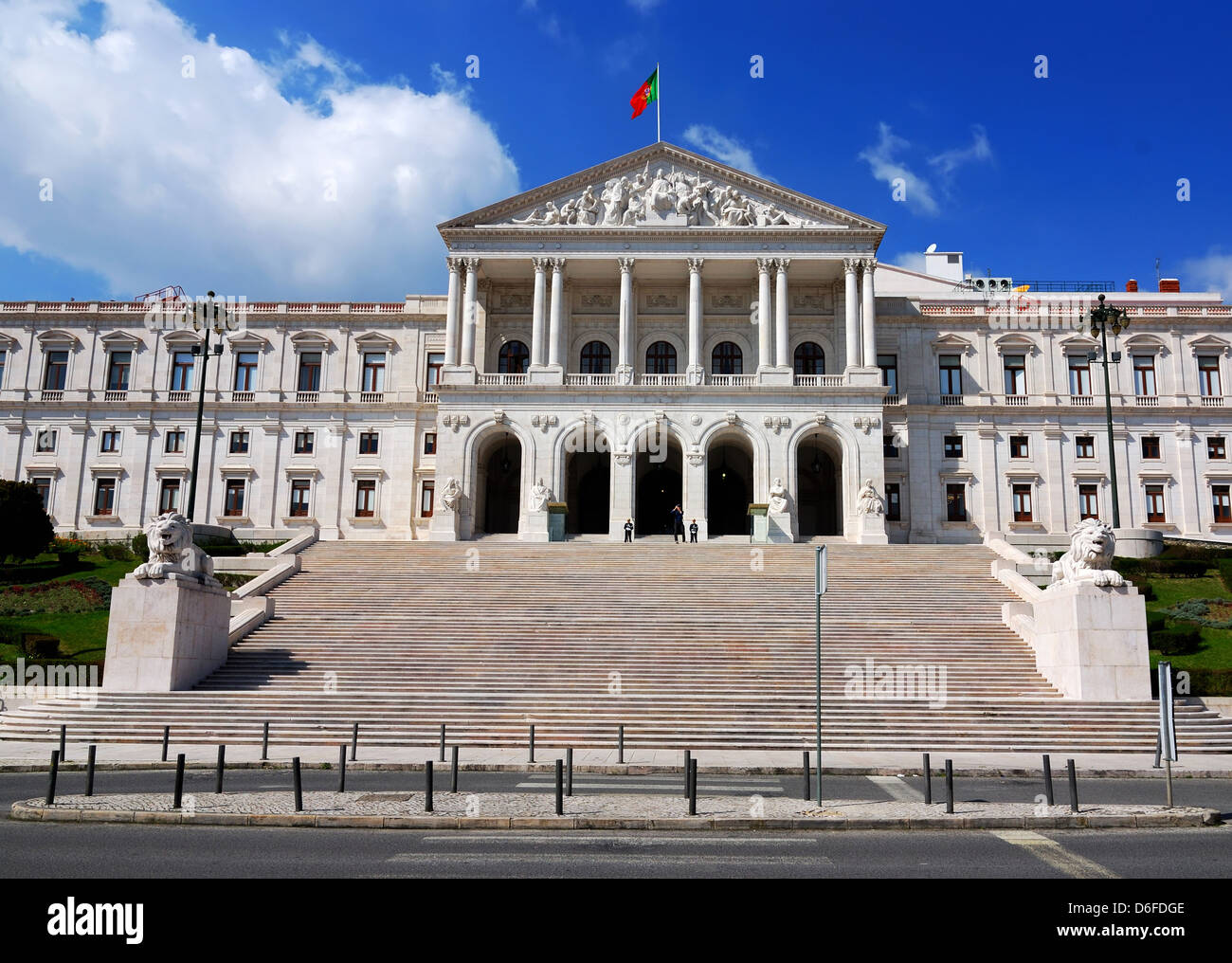 Die Versammlung der Republik ist das portugiesische Parlament. Das Hotel befindet sich in einem historischen Gebäude in Lissabon. Stockfoto