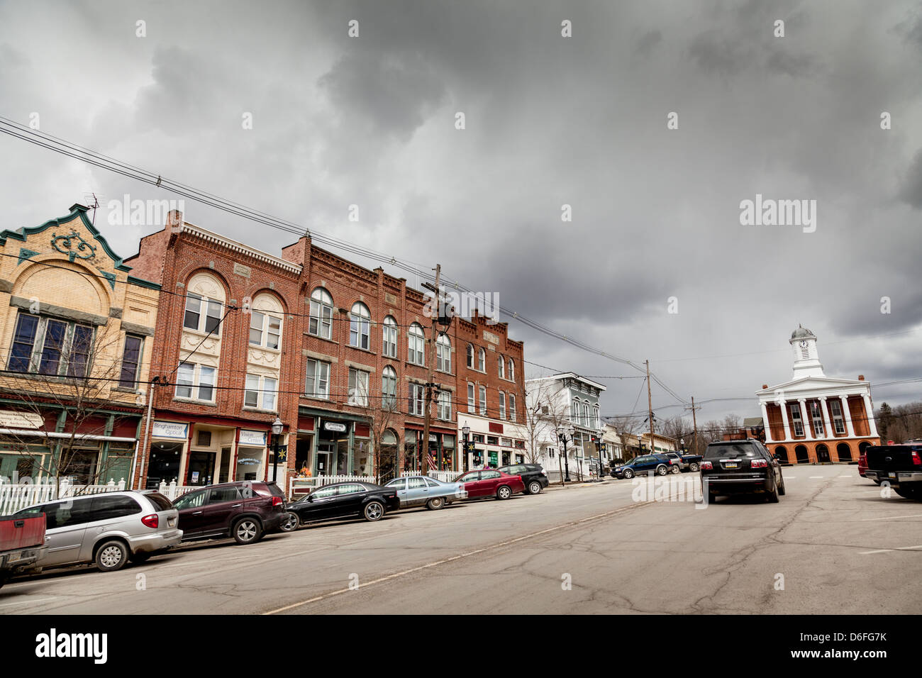Geschäftsviertel und Susquehanna County Courthouse, Montrose, Pennsylvania Stockfoto