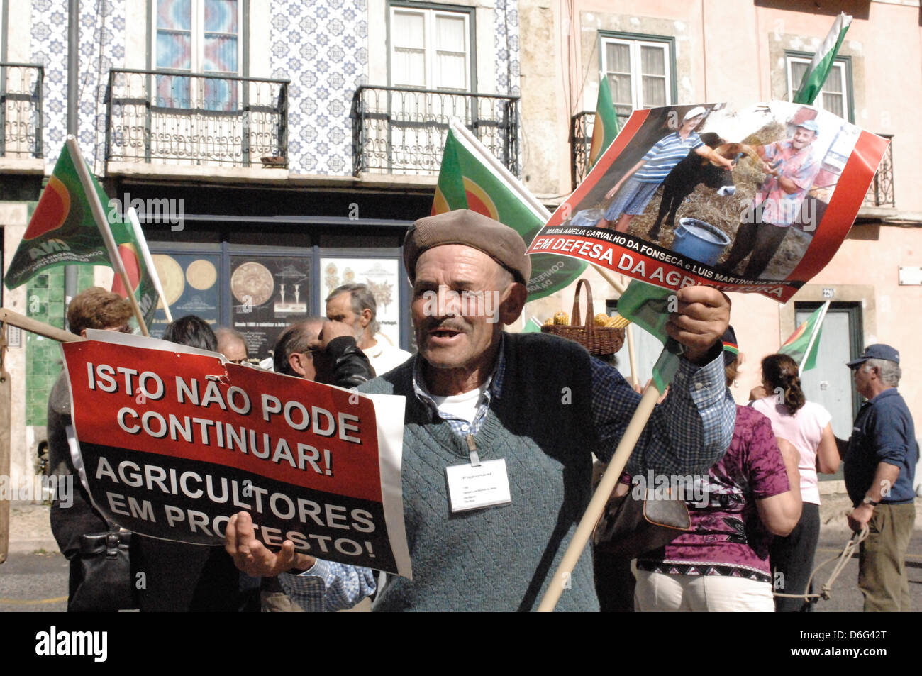 Lissabon Portugal, 17. April 2013. Bauern protestieren in den Straßen von Lissabon gegen die Steuererhöhung. Demonstrationen fanden vor dem Parlament. Stockfoto