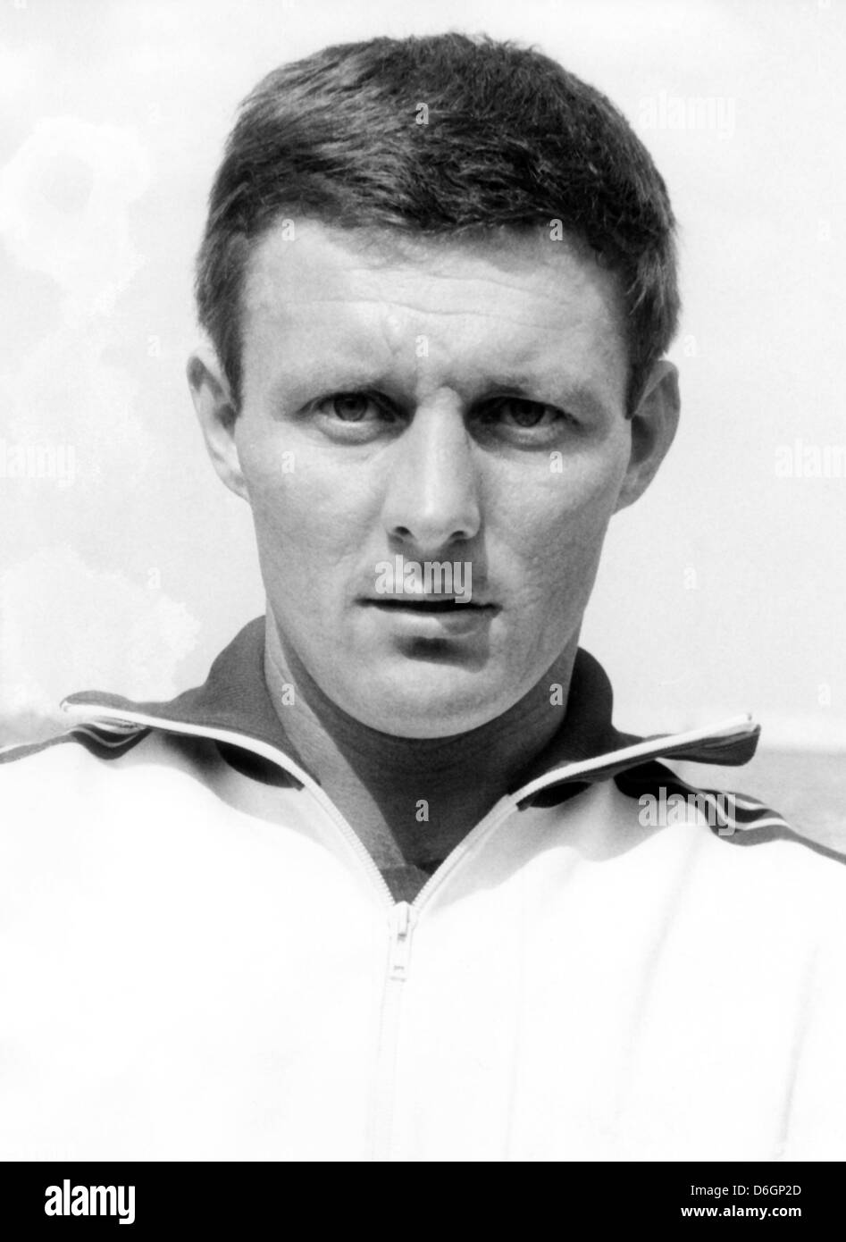 () - ein Dpa-Datei Bild vom August 1967 jugoslawischen geborene Fußballer Zvezdan Cebinac zeigt. Herr Cebinac starb im Alter von 73 Jahren am Freitag Abend in seinem Haus in Suhr, Schweiz. Foto: Karl Schnoerrer Stockfoto