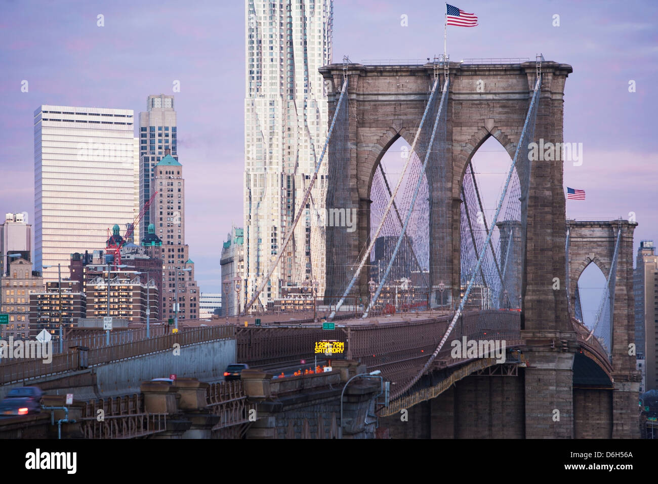 Brooklyn Bridge und Stadt skyline Stockfoto
