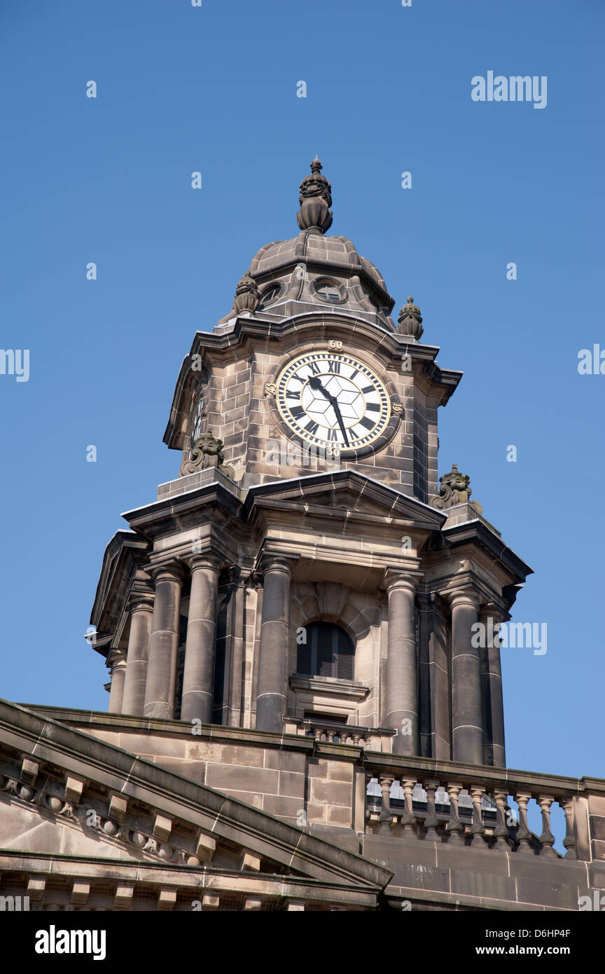 Der Uhrturm am Lancaster Rathaus Stockfoto