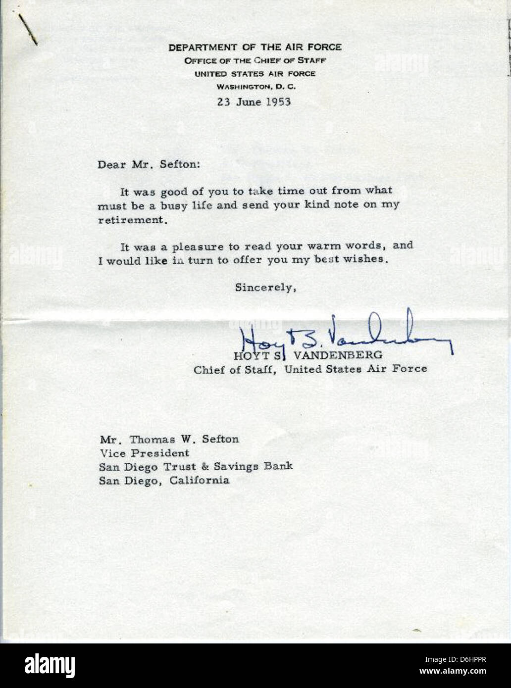 Hoyt Vandenberg war eine bedeutende Persönlichkeit in der US-Militär- und Luftfahrtgeschichte, war eine führende Rolle bei der Entwicklung von Luftstrom und trug zu frühen Bemühungen um die Erforschung des Weltraums bei. Stockfoto