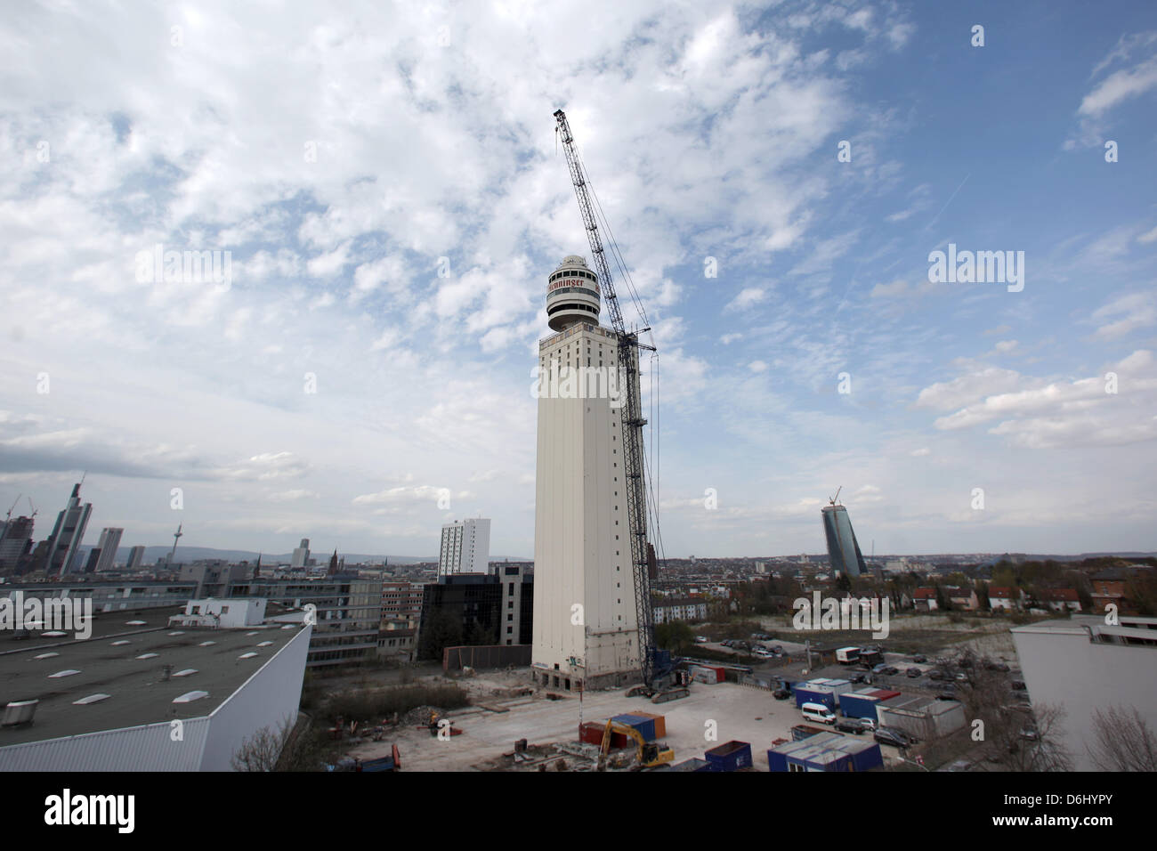 Henninger turm Fotos und Bildmaterial in hoher Auflösung Alamy