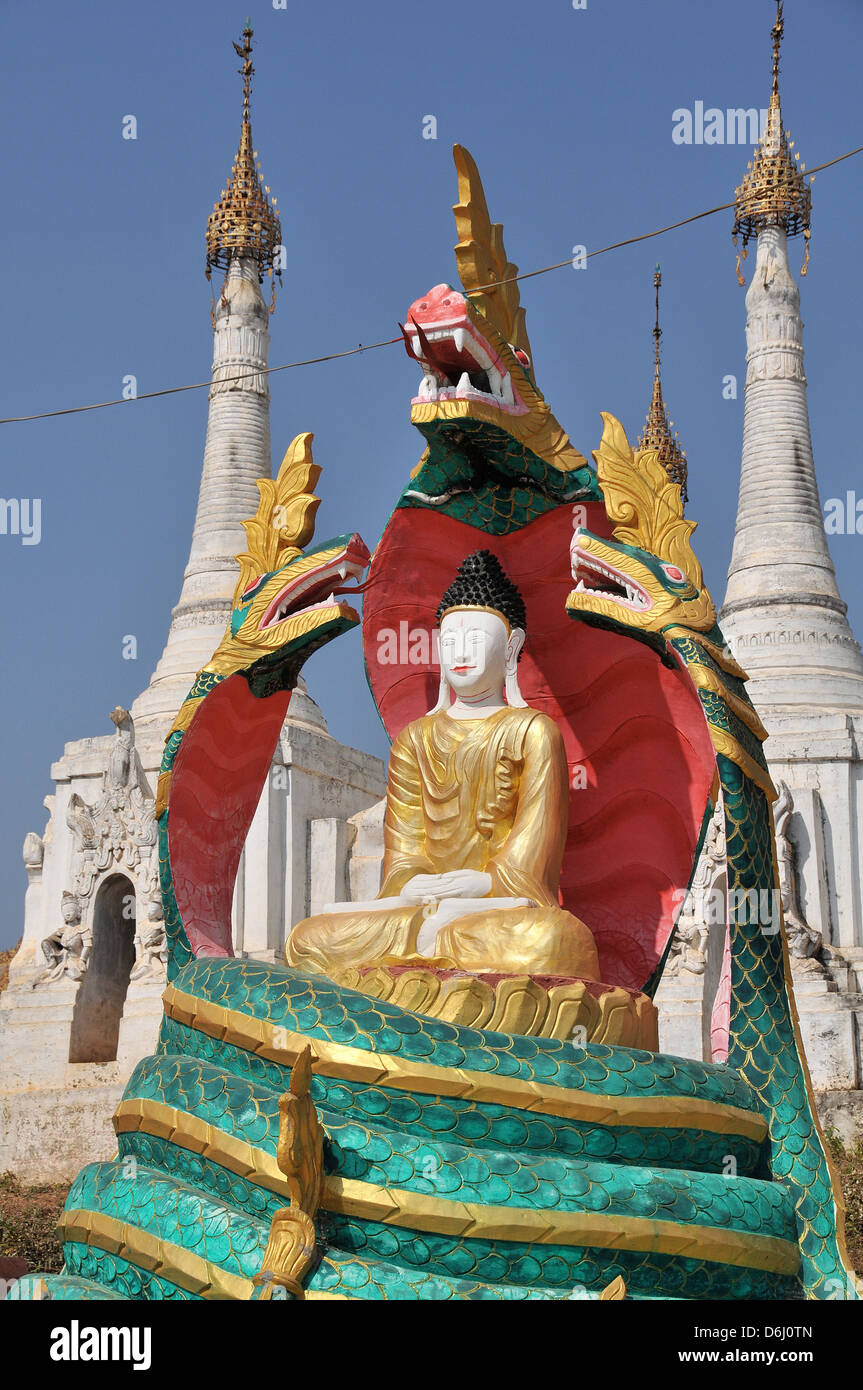Schlange, Buddha Taung, Inle See Myanmar zu schützen Stockfoto