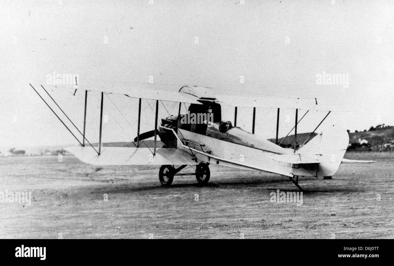 Die Ryan Standard Job, bekannt als die Oneota, war ein umgebautes JR-1 Standard-Flugzeug. Es ist ein bedeutendes frühes Design in der Geschichte der zivilen Luftfahrt und zeigt die frühen Arbeiten von Ryan Aeronautical in der Flugzeugentwicklung. Stockfoto