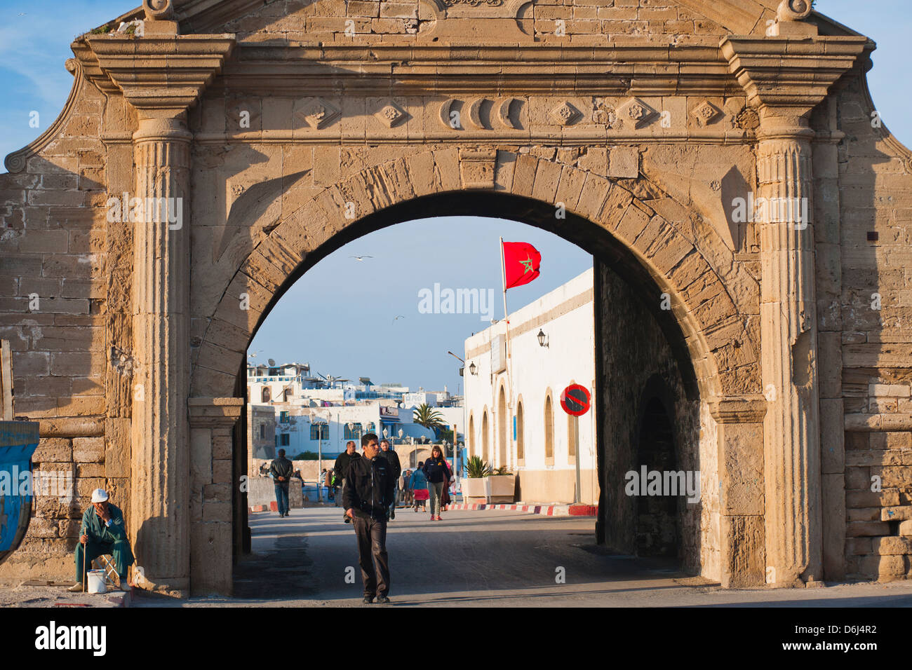 Eingangstor in die alte Stadt Essaouira, ehemals Mogador, UNESCO-Weltkulturerbe, Marokko, Nordafrika, Afrika Stockfoto
