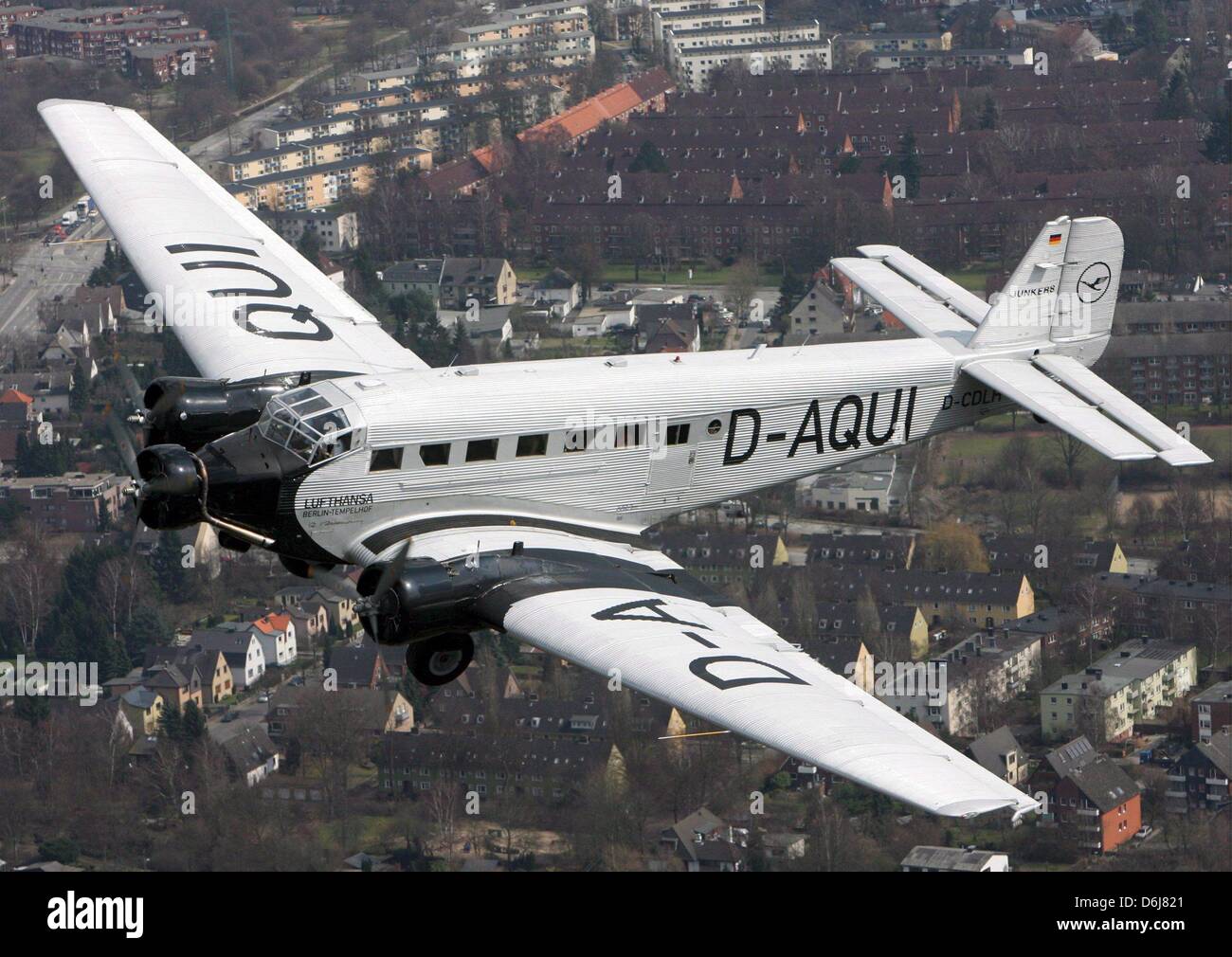 flug mit der tante ju