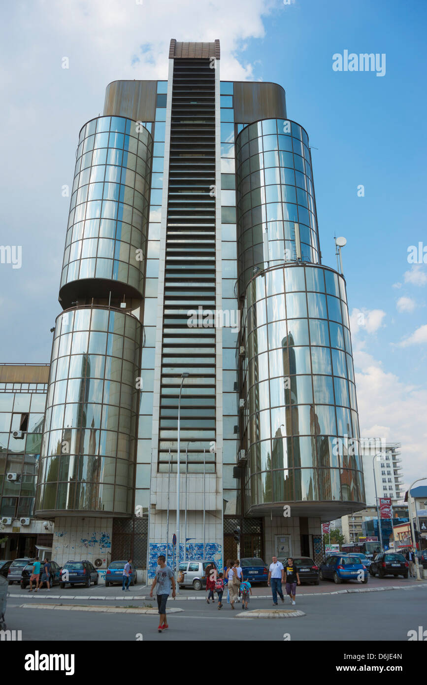 Modernes Gebäude, Pristina, Kosovo, Europa Stockfoto