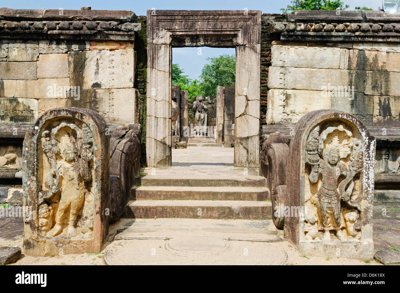 Vatadage, Viereck, Polonnaruwa, UNESCO-Weltkulturerbe, North Central Province, Sri Lanka, Asien Stockfoto