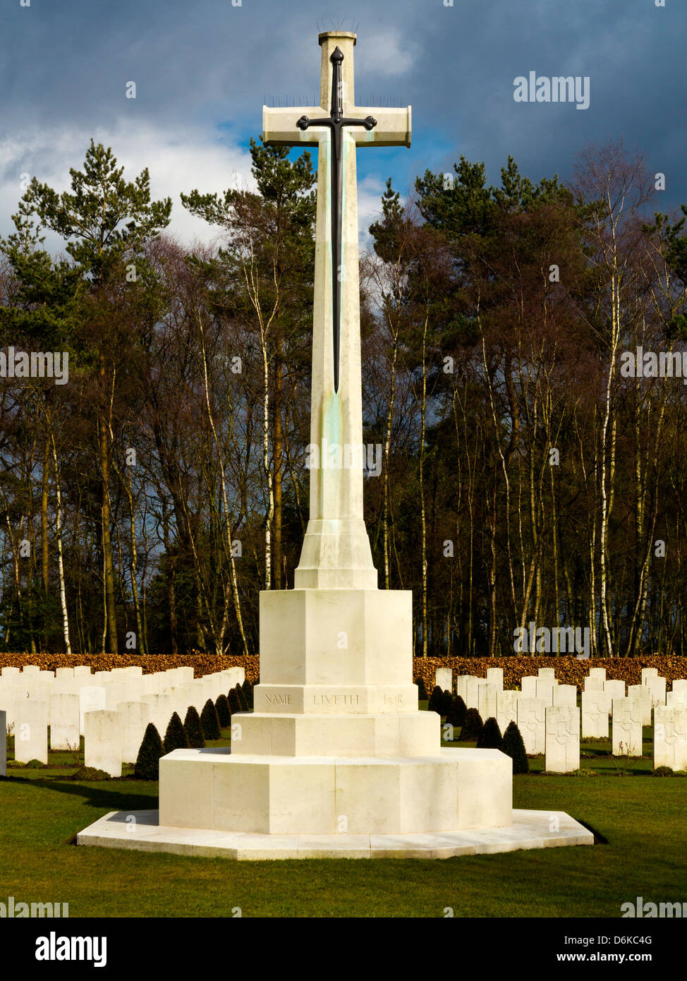 Gräber im Commonwealth War Cemetery in Cannock Chase Staffordshire England UK in der ersten und zweiten Weltkrieg Toten begraben sind Stockfoto