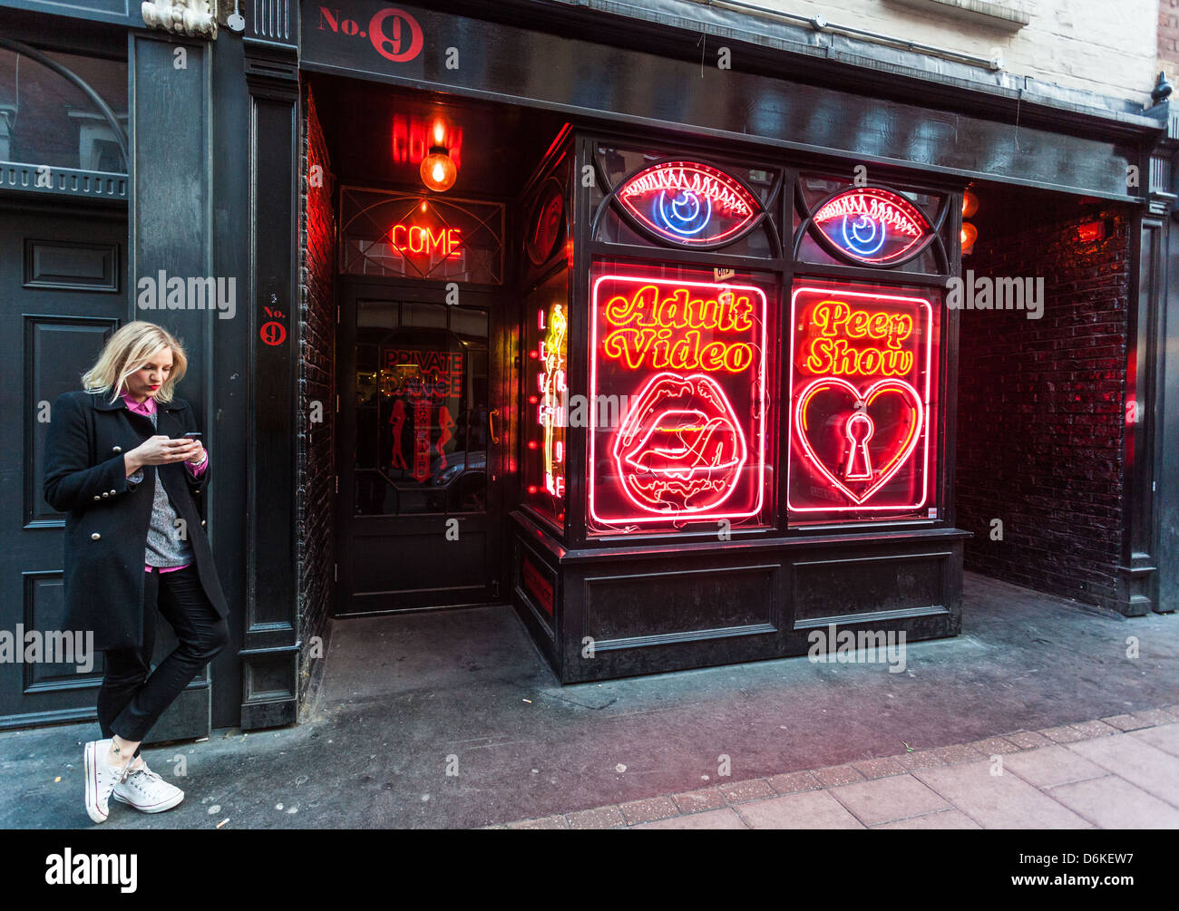 La Bodega Negra, ein mexikanisches Restaurant und Bar, irreführende shopfront, Soho, London, England, UK. Stockfoto