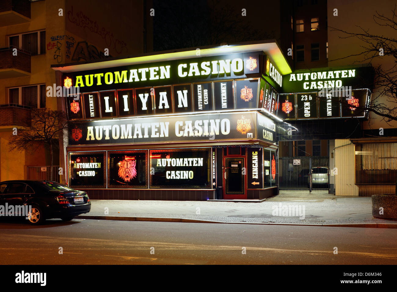 Berlin, Deutschland, beleuchtet bei Nacht Slots Casino Stockfoto