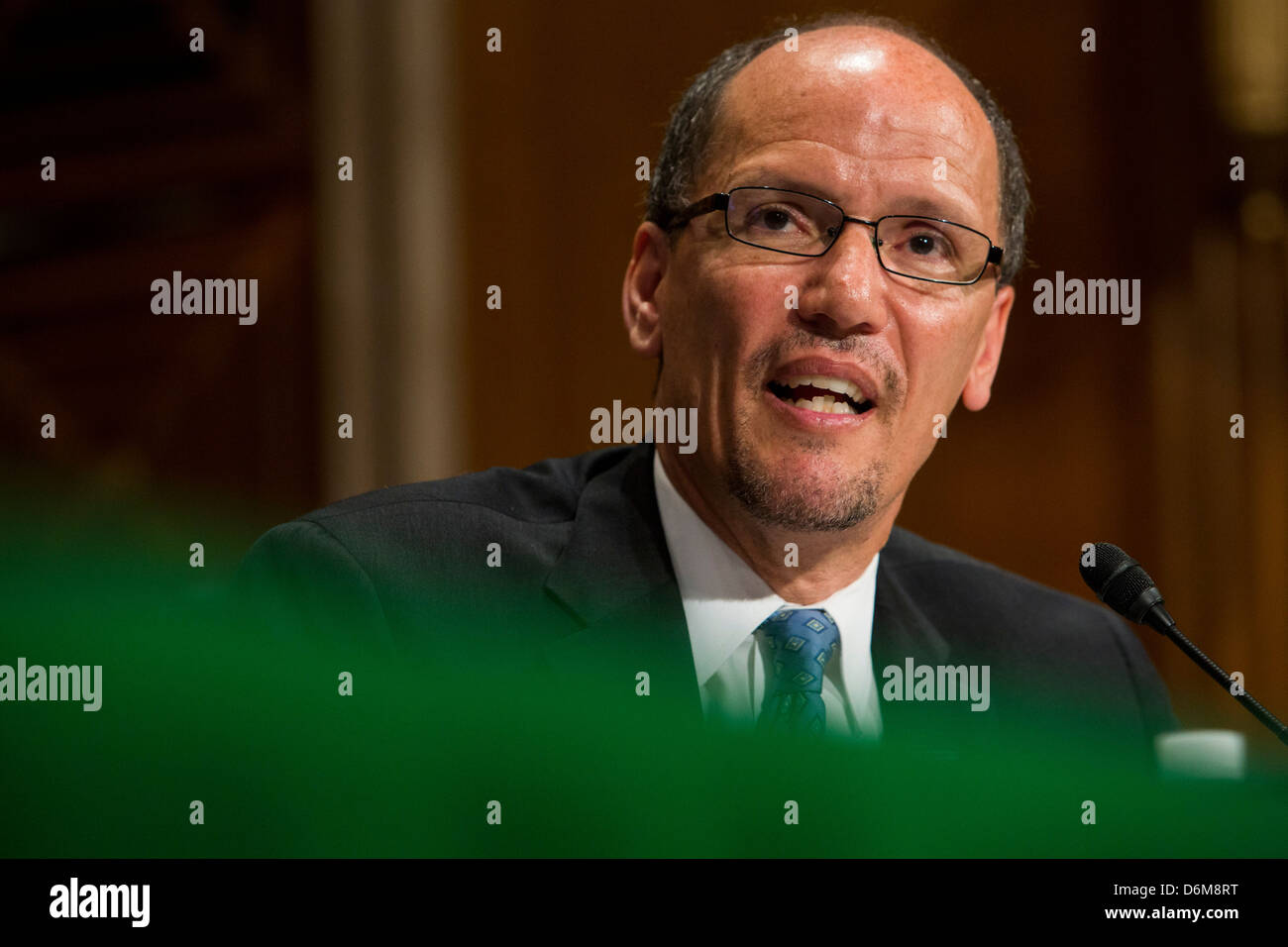 United States Secretary Of Labor Thomas Perez während seiner Anhörung des Senats. Stockfoto