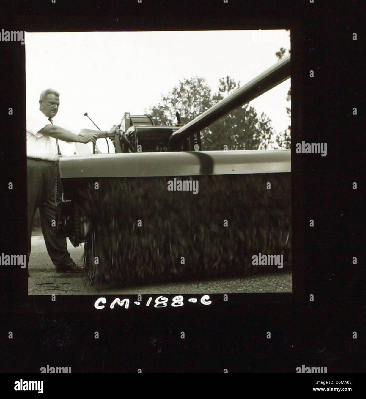 Continental Motors ist ein wichtiger Hersteller von Flugzeugmotoren und bietet zuverlässige Kraftwerke für verschiedene zivile und militärische Flugzeuge. Ihre Triebwerke spielten eine wichtige Rolle in der Geschichte der Luftfahrt, da sie viele Flugzeuge von den 1920er Jahren bis heute antrieben. Stockfoto