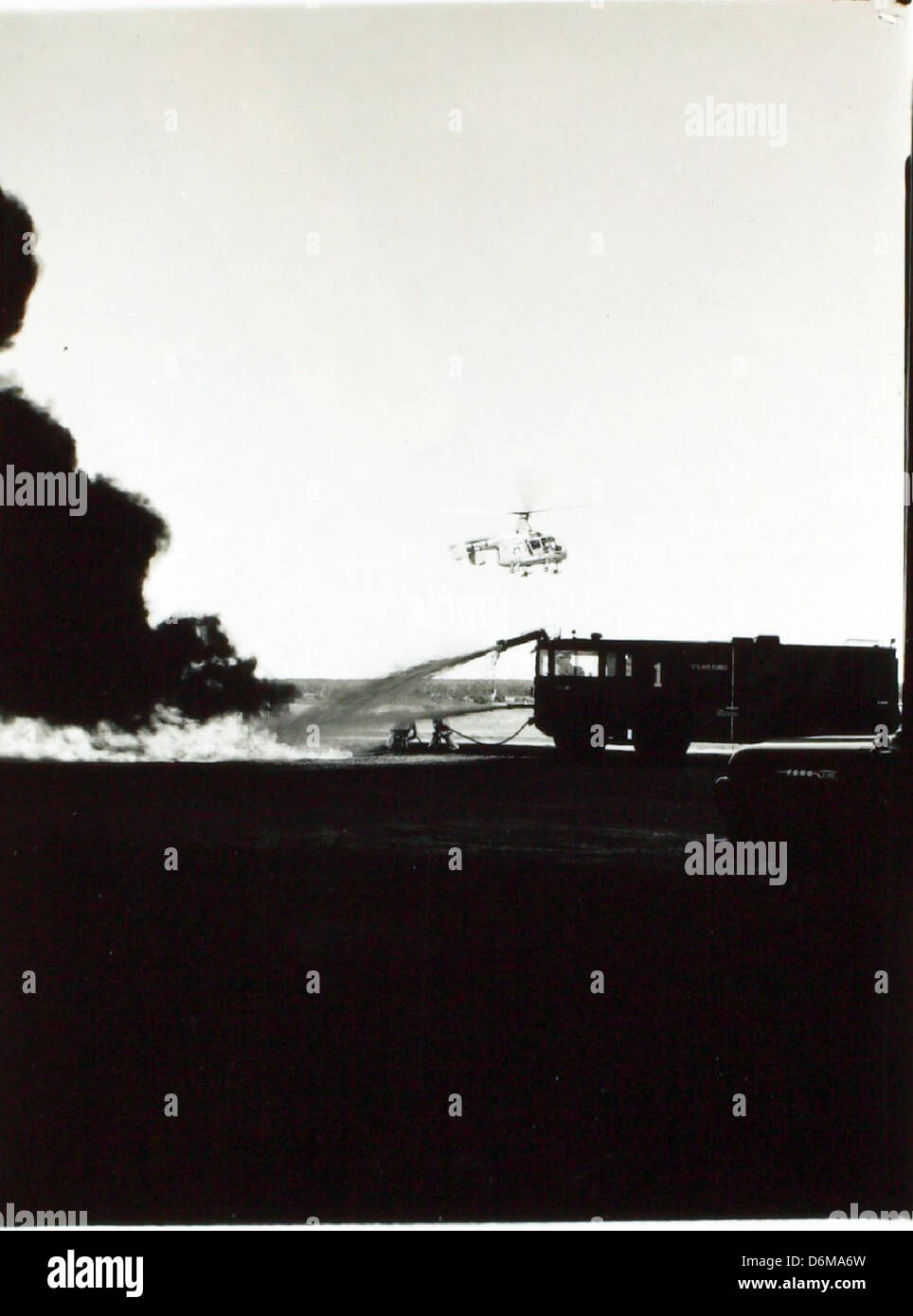 Continental Motors hat eine lange Geschichte in der Antriebstechnik von Flugzeugen und Fahrzeugen mit seinen Motoren und trägt damit zum Wachstum und zur Entwicklung der Luft- und Automobilindustrie bei. Stockfoto