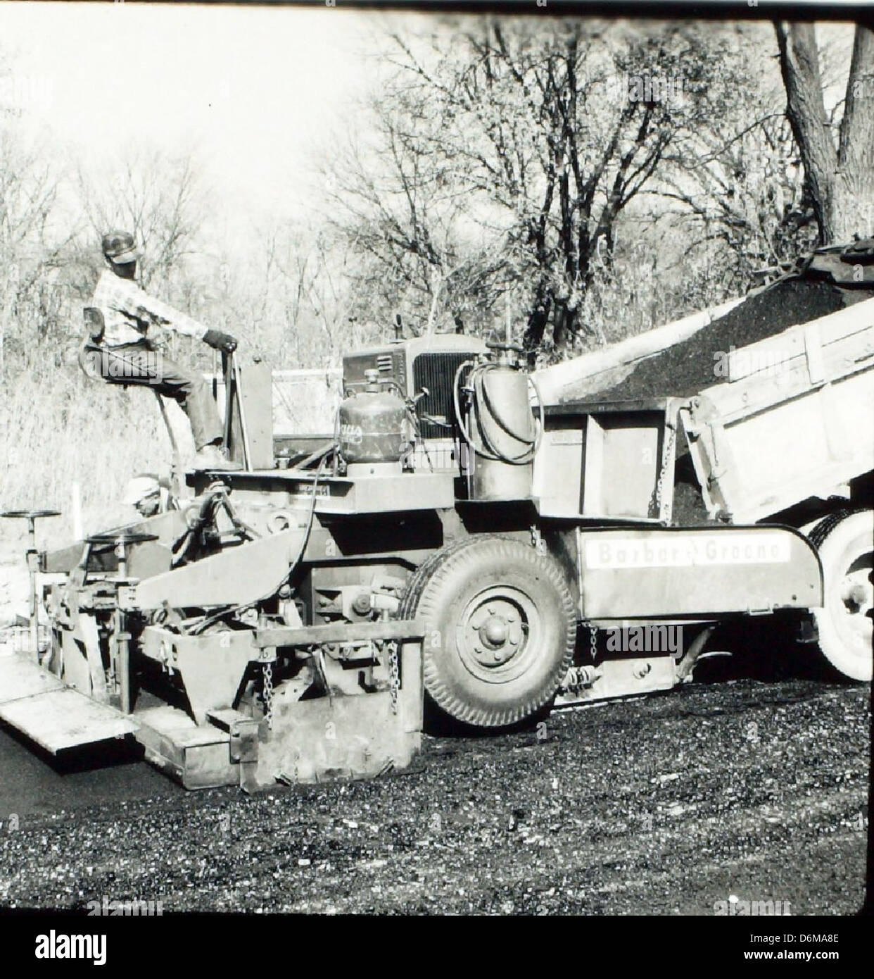 Dieses Foto zeigt Motoren von Continental Motors, die für ihre Verwendung in verschiedenen Flugzeugmodellen bekannt sind. Continental Motors ist ein wichtiger Anbieter zuverlässiger Motoren für die zivile und militärische Luftfahrt und liefert Strom für viele Flugzeugtypen. Stockfoto