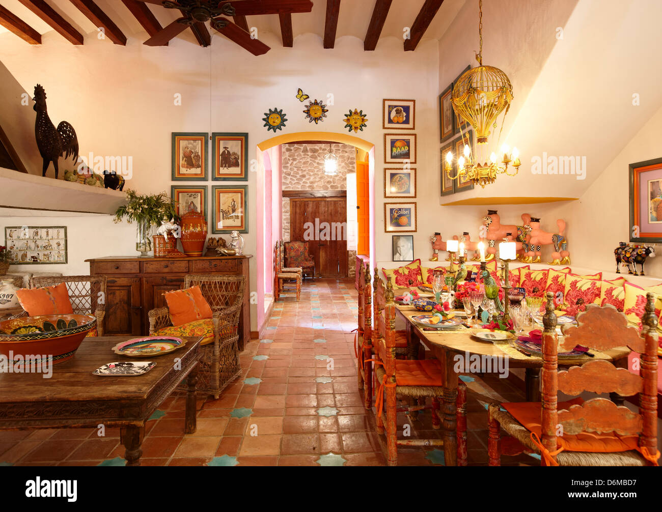 Küche verrückt Pudel Spaß helle Farben Beverly Feldman Schuh Designer Haus Alicante Spanien Stockfoto Küche verrückt Pudel Spaß helle Farben Beverly Feldman Schuh Designer Haus Alicante Spanien Stockfoto