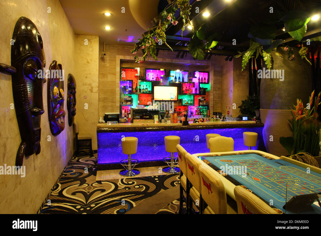 Bar in Olympischen Casino, Riga, Lettland, Europa Stockfoto