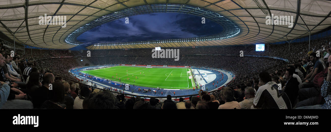 Berlin, Deutschland, Panoramablick auf das Olympiastadion Stockfoto