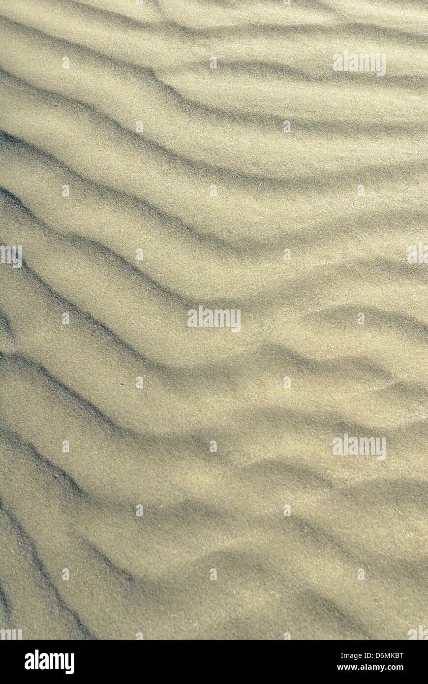 Sand Wellen in der Morgendämmerung; Was entspannen und Meditation Stockfoto