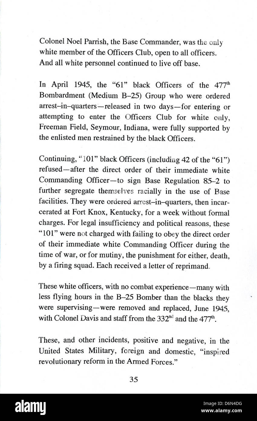 Booklet 35 beleuchtet die Beiträge afroamerikanischer Piloten in den Tuskegee Airmen, die während des Zweiten Weltkriegs dienten. Diese Männer machten bedeutende Fortschritte in der militärischen Luftfahrt und spielten eine entscheidende Rolle beim Erfolg der US Air Force während des Krieges. Stockfoto