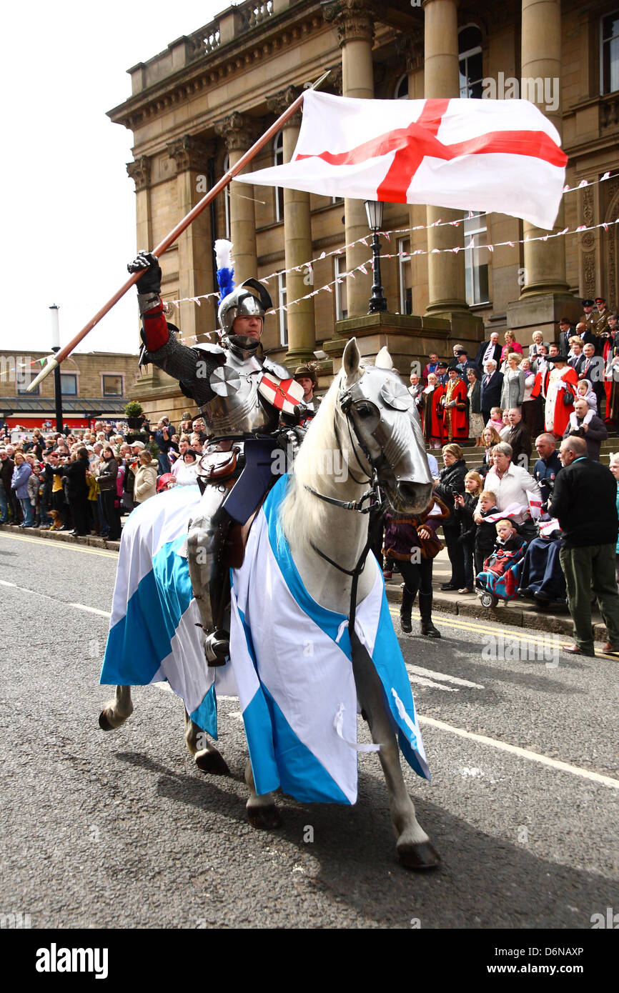 St Georges Tagesparade, Morley Nr Leeds 2013 Stockfoto