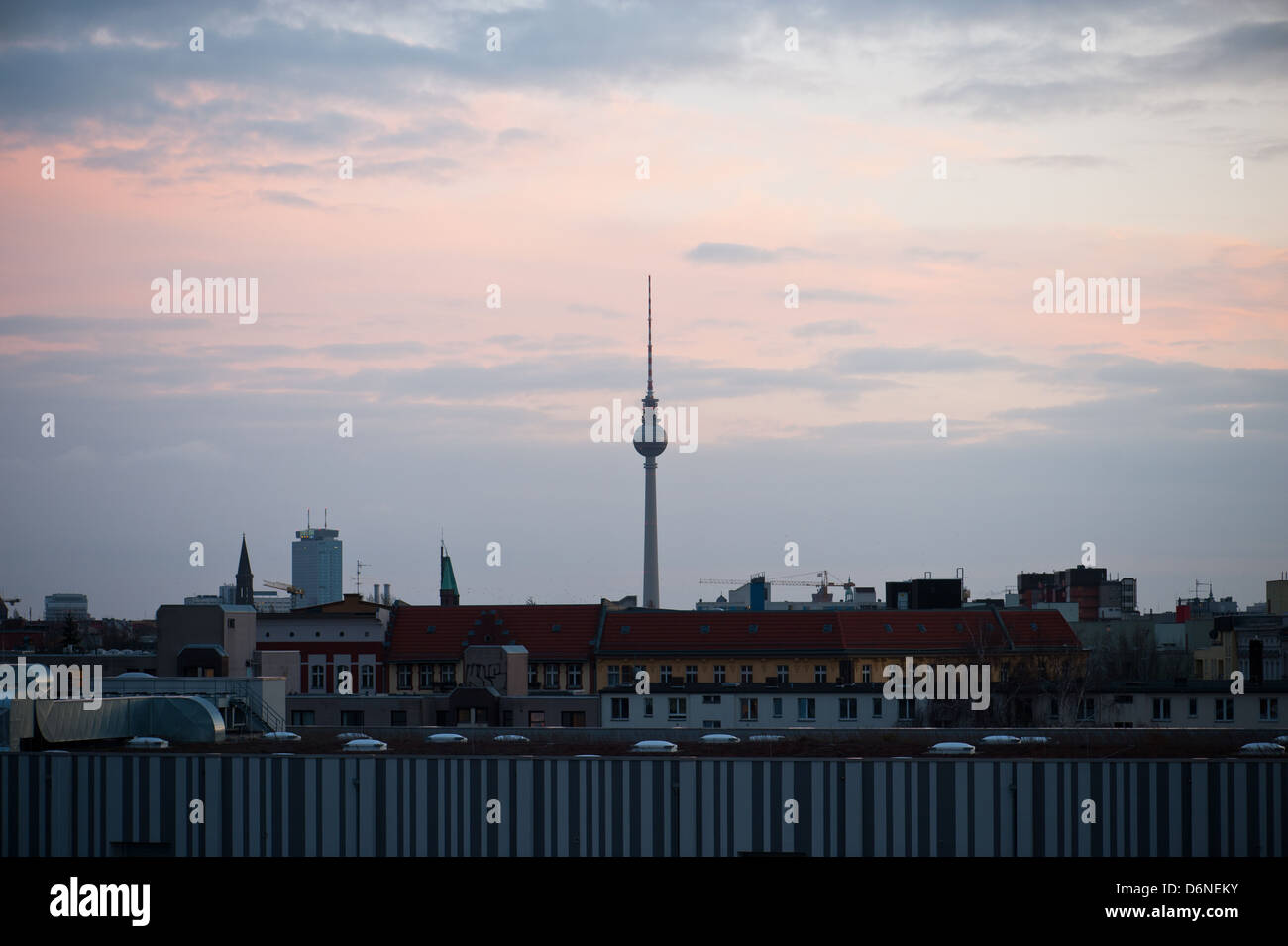 Berlin, Deutschland, Blick vom Parkdeck des Gesundbrunnen-Center Berlin-Mitte Stockfoto
