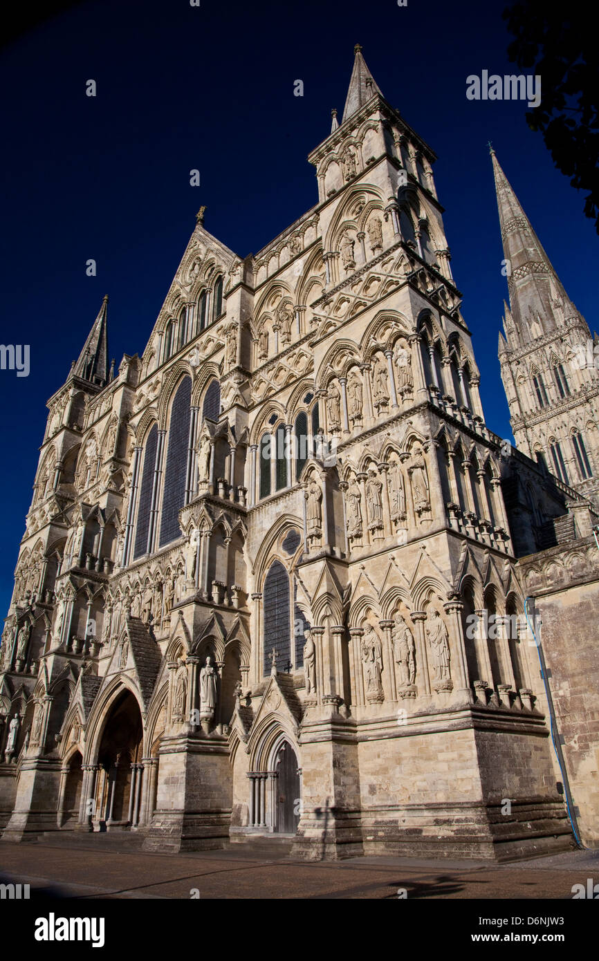 Salisbury Kathedrale - Kirche der Heiligen Jungfrau Maria Stockfoto