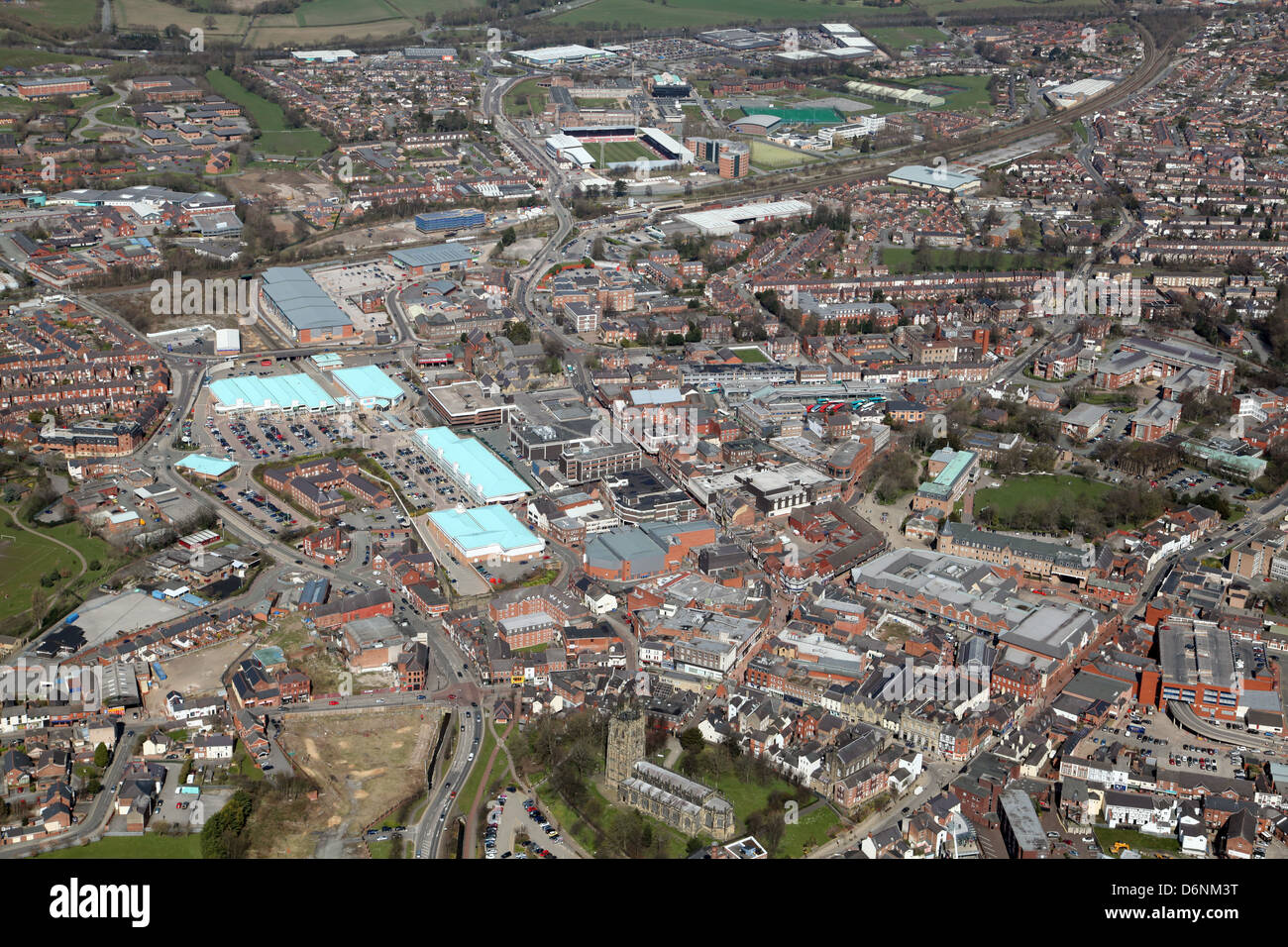 Luftaufnahme des Stadtzentrums Wrexham, Nordwales Stockfoto