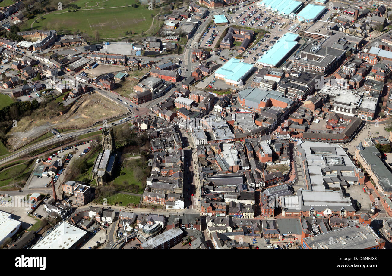 Luftaufnahme des Stadtzentrums Wrexham, Nordwales, Stockfoto