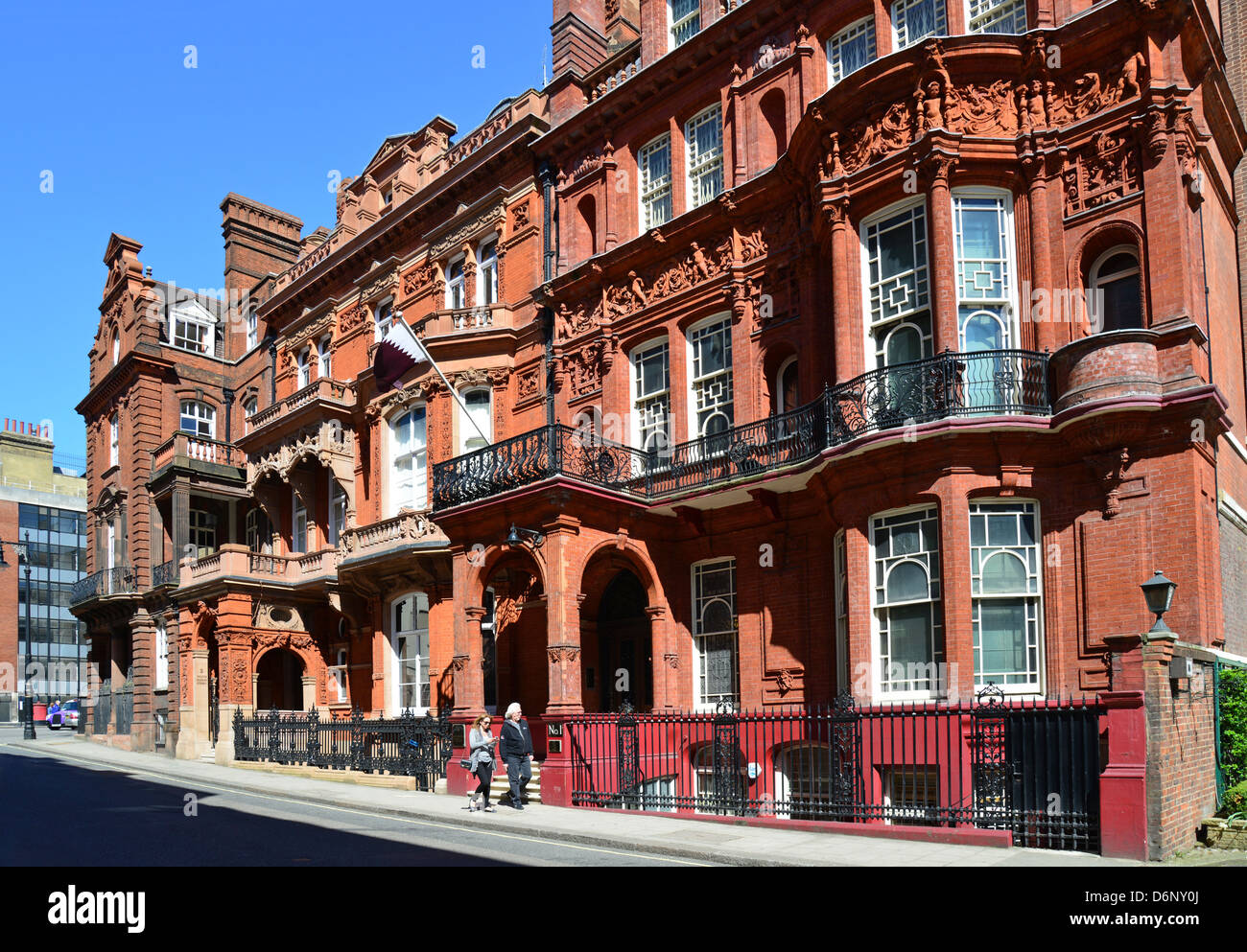 Große Denkmalgeschütztes Reihenhaus Stadthaus, South Audley Street, Mayfair, Westminster, London, England, Vereinigtes Königreich Stockfoto