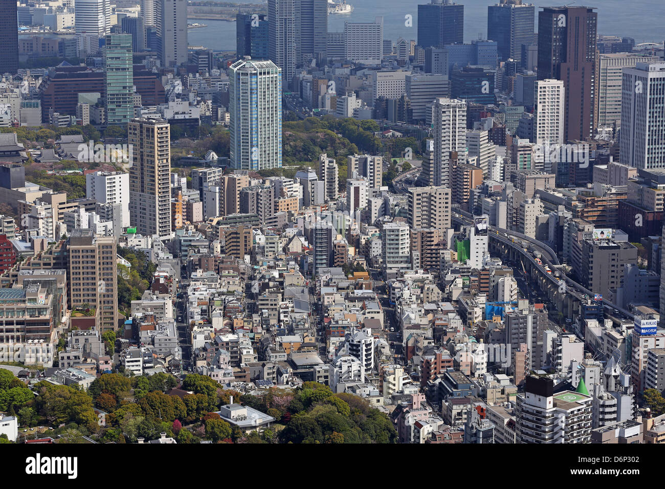 Allgemeine Blick auf die Skyline von Tokyo, Japan Stockfoto