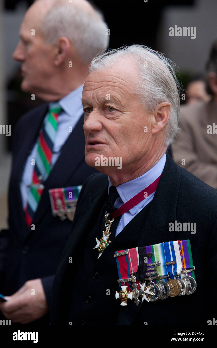 Sir Hew William Royston Hecht mit Medaillen bei der Beerdigung von Margaret Thatcher in London Stockfoto