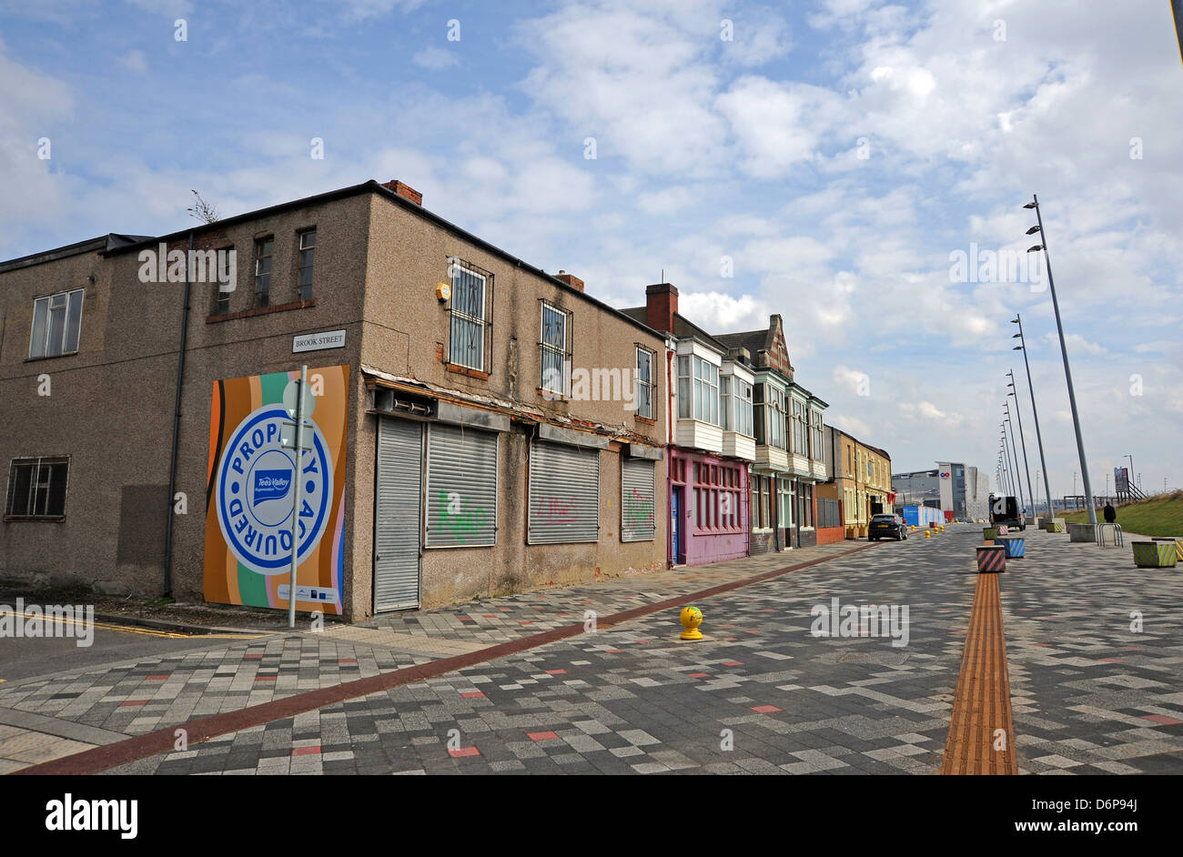Verlassene leere geschlossenen Gebäuden bereit für Sanierung Middlesbrough, Cleveland Teeside UK Stockfoto