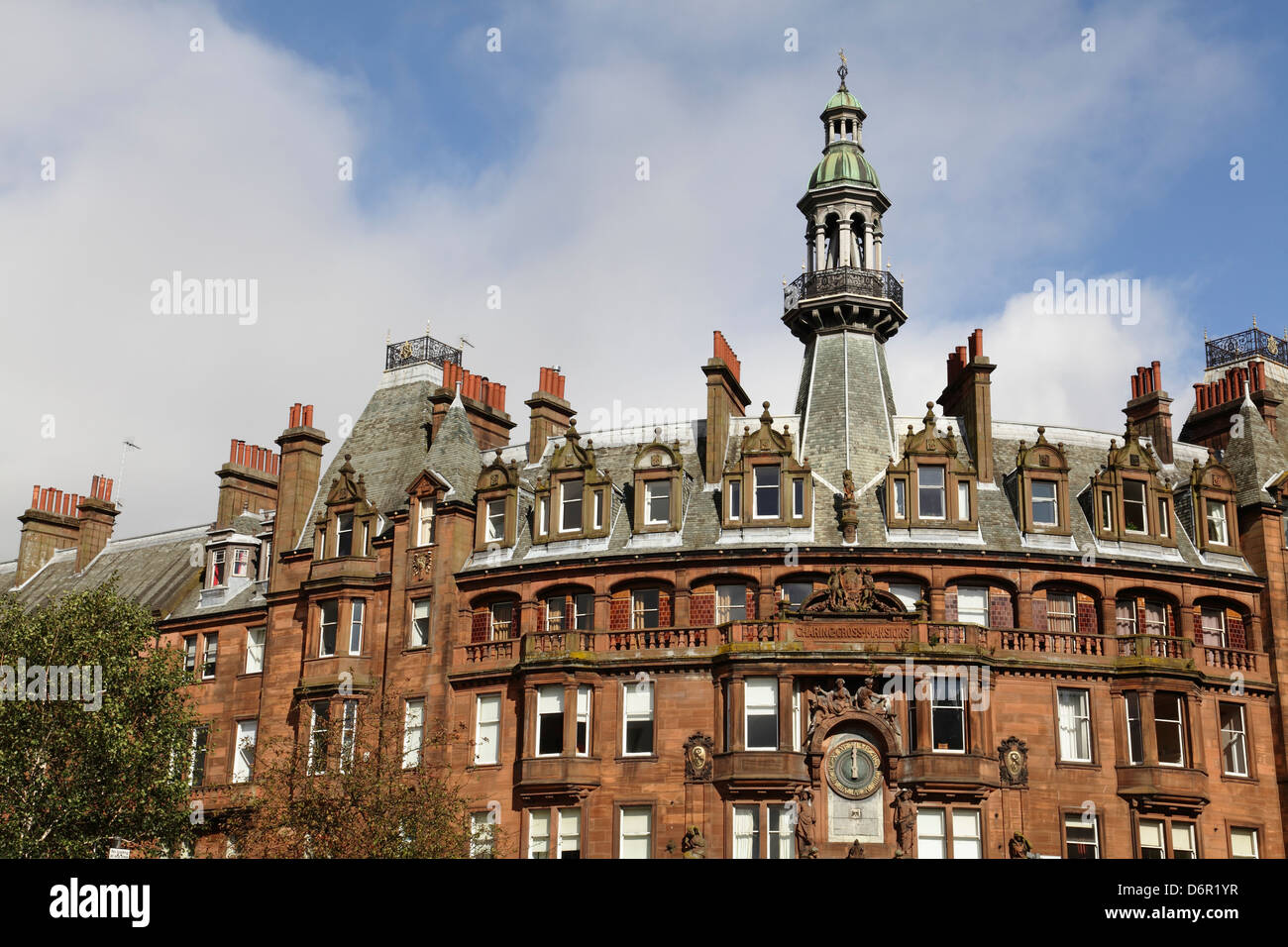 Charing Cross Mansions Glasgow City Centre, entworfen vom Architekten John James Burnett, St George's Road, Schottland, Großbritannien Stockfoto