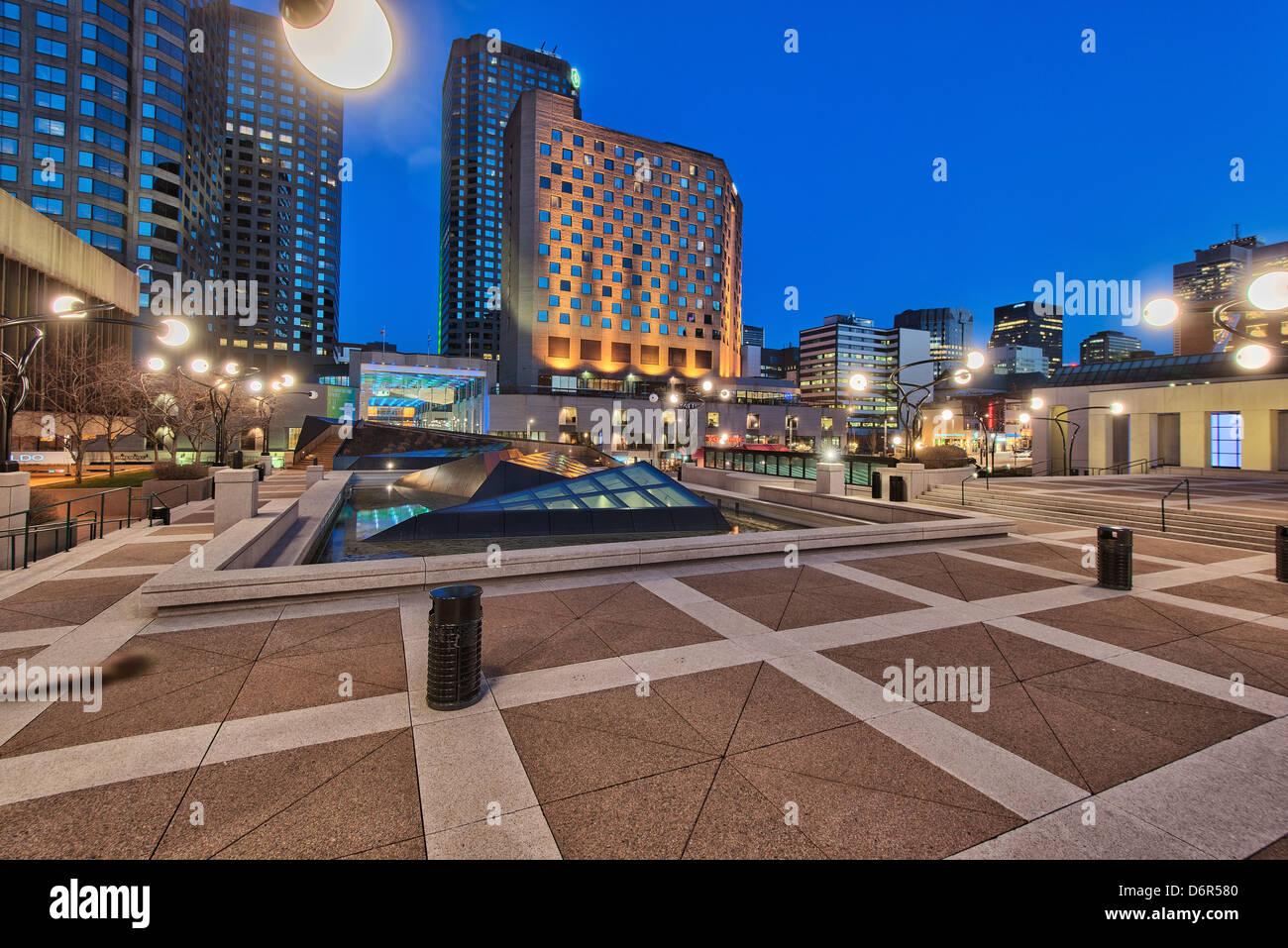 Esplanade des Place Des Arts, Quartier des Spectacles, Downtown Montreal, Quebec, Kanada Stockfoto