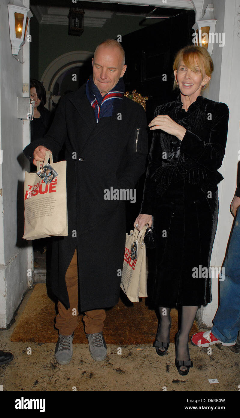Sting und Trudie Styler, bei der Vorstellung des "The Bag Issue" The House of St. Barnabas - Abflüge London, England - 19.12.11 Stockfoto