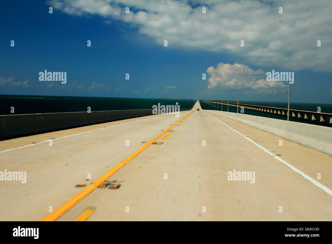 Ansicht der Seven Mile Bridge über Moser Channel, Florida Keys, Monroe County, Florida, USA Stockfoto