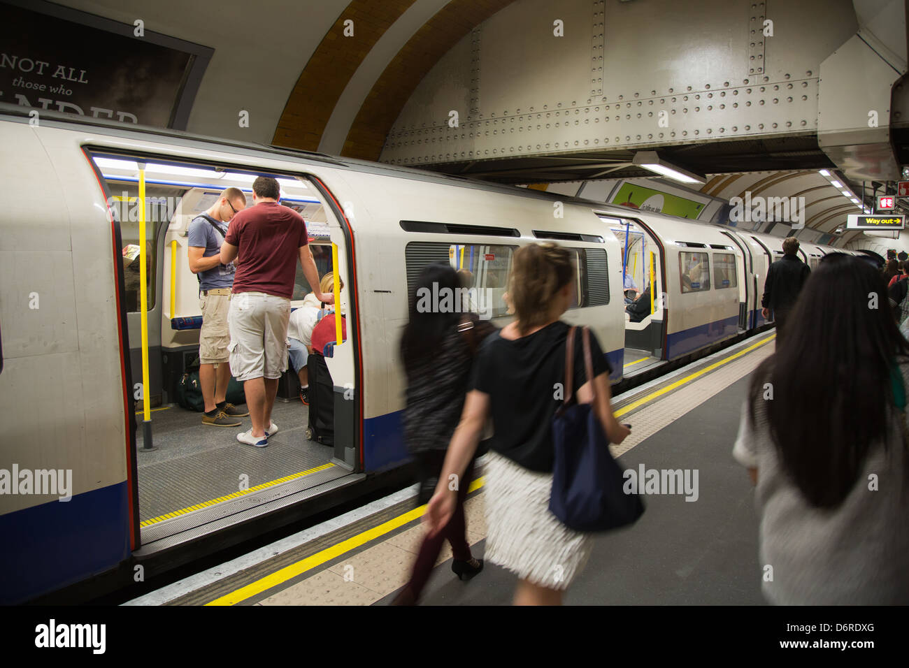 London, UK, U-Bahn-Station Covent Garden (Piccadilly Line) Stockfoto