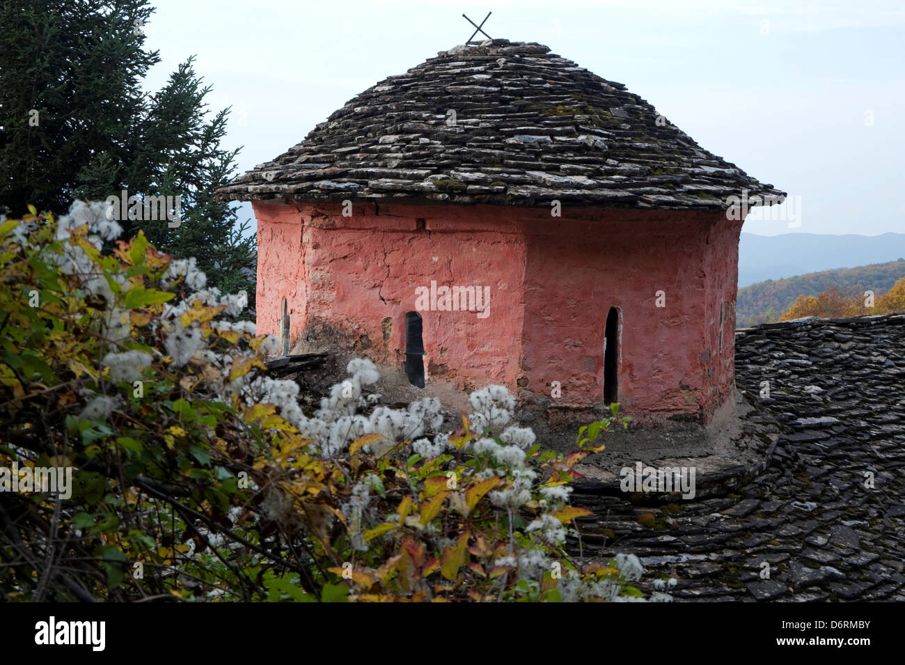 Griechenland, Epirus, Olymp, Zagoria, alte Kloster Kuppel Stockfoto