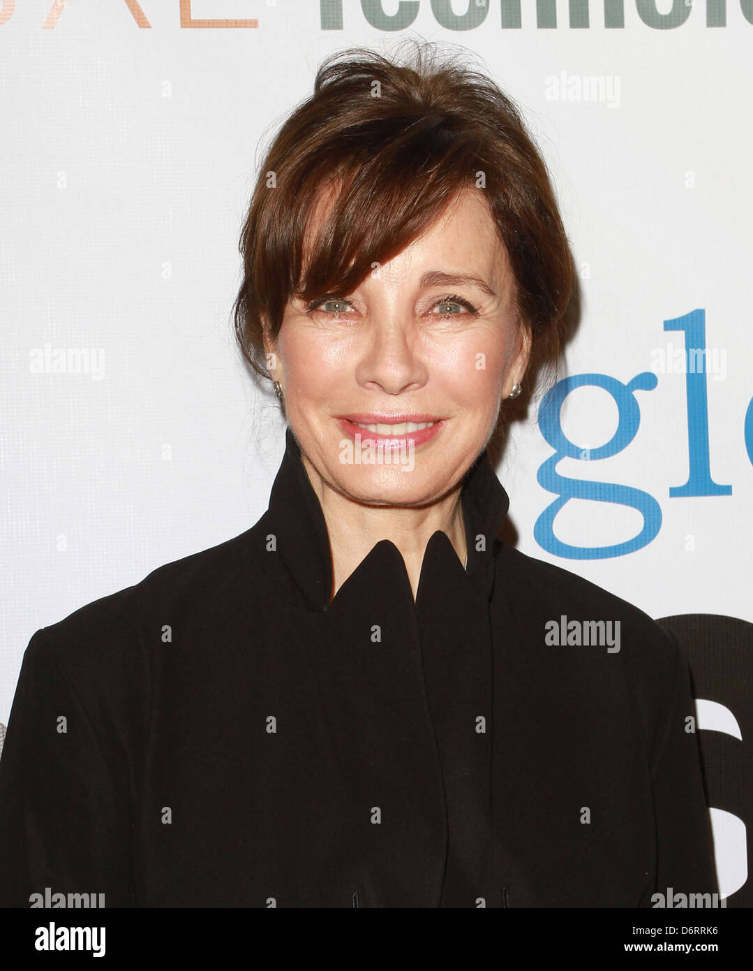 Anne Archer 1st Annual Global Action Awards Gala statt The Beverly Hilton Hotel - Ankunft Los Angeles, Kalifornien, USA- Stockfoto