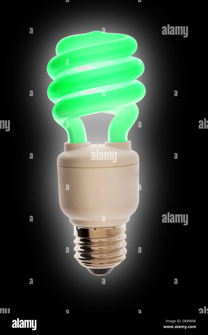 Energie effiziente Glühbirne mit Glanz Stockfoto