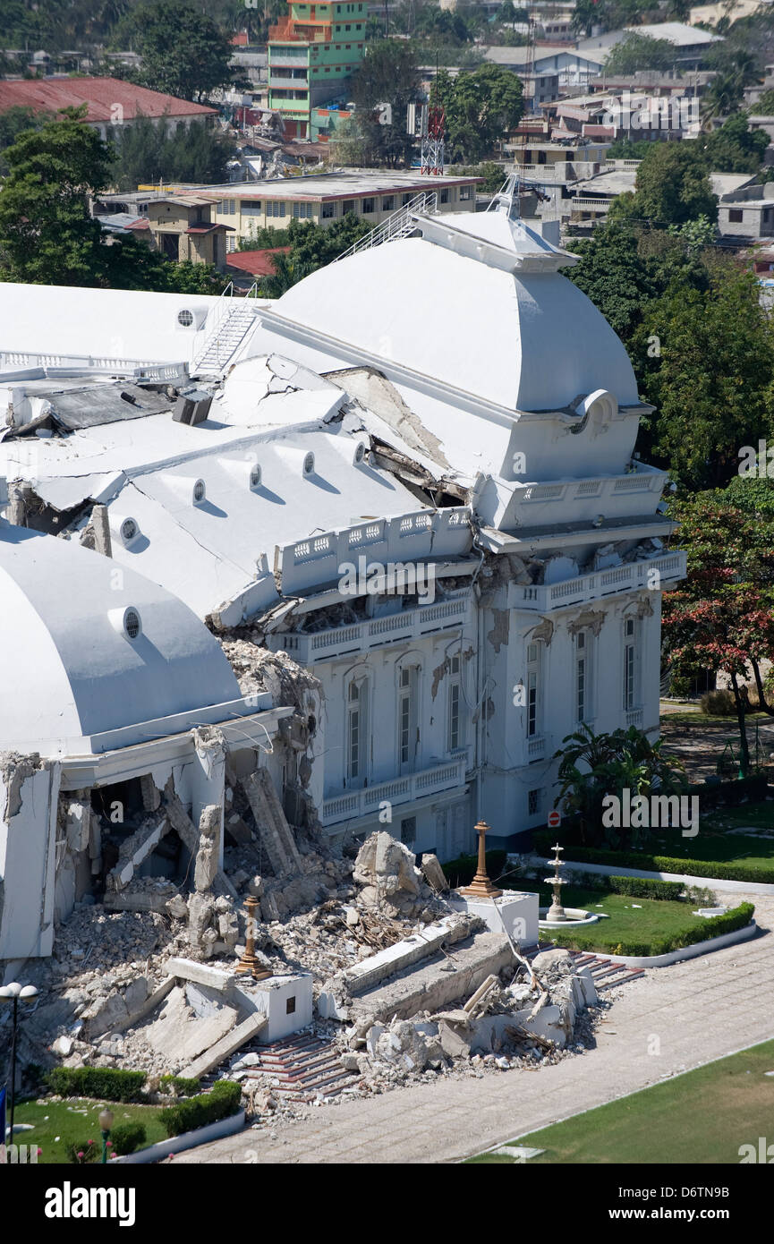 National Palace, Januar 2010 Erdbebenschäden, Port au Prince, Haiti, Caribbean Stockfoto