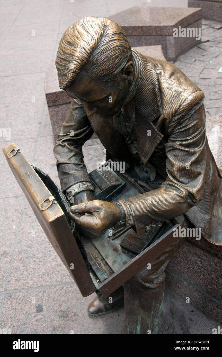 Überprüfen von J Seward Johnson im Zuccotti Park in New York City, USA Stockfoto